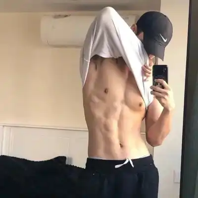 车悦驰